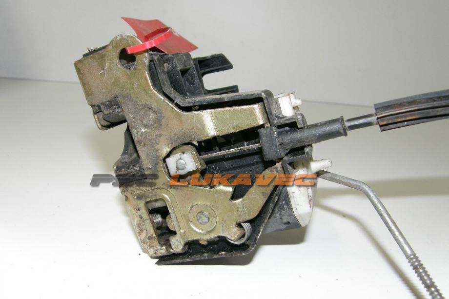 RENAULT CLIO STORIA BRAVA VRATA  RENAULT CLIO STORIA BRAVICA VRATA