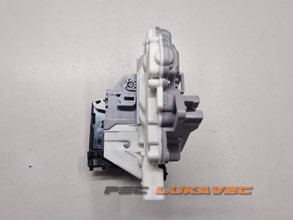 VW PASSAT B6 BRAVA VRATA ZADNJA DESNA 3C4839016A