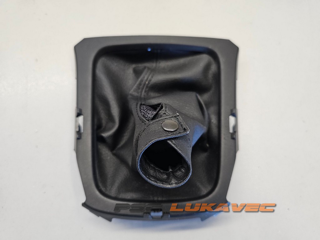 SUZUKI VITARA KOŽA RUČICE MJENJAČA 2023.