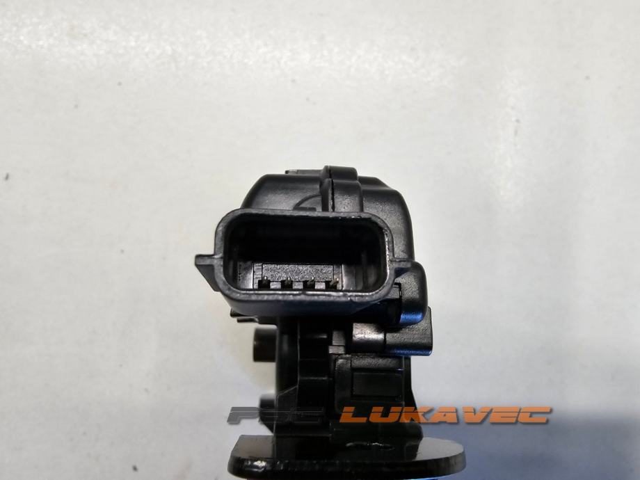 RENAULT CLIO 4 BRAVA POKLOPCA PRTLJAZNIKA 846307169R