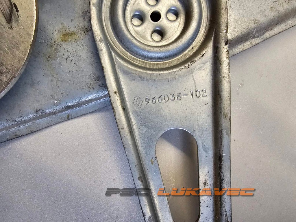 RENAULT FLUENCE PODIZAČ STAKLA PREDNJI LIJEVI 807315510R