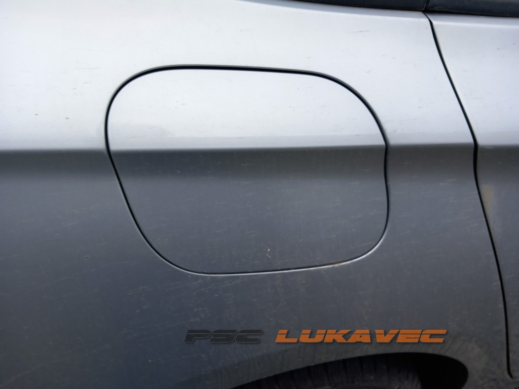 OPEL ASTRA K POKLOPAC SPREMNIKA GORIVA 2017.