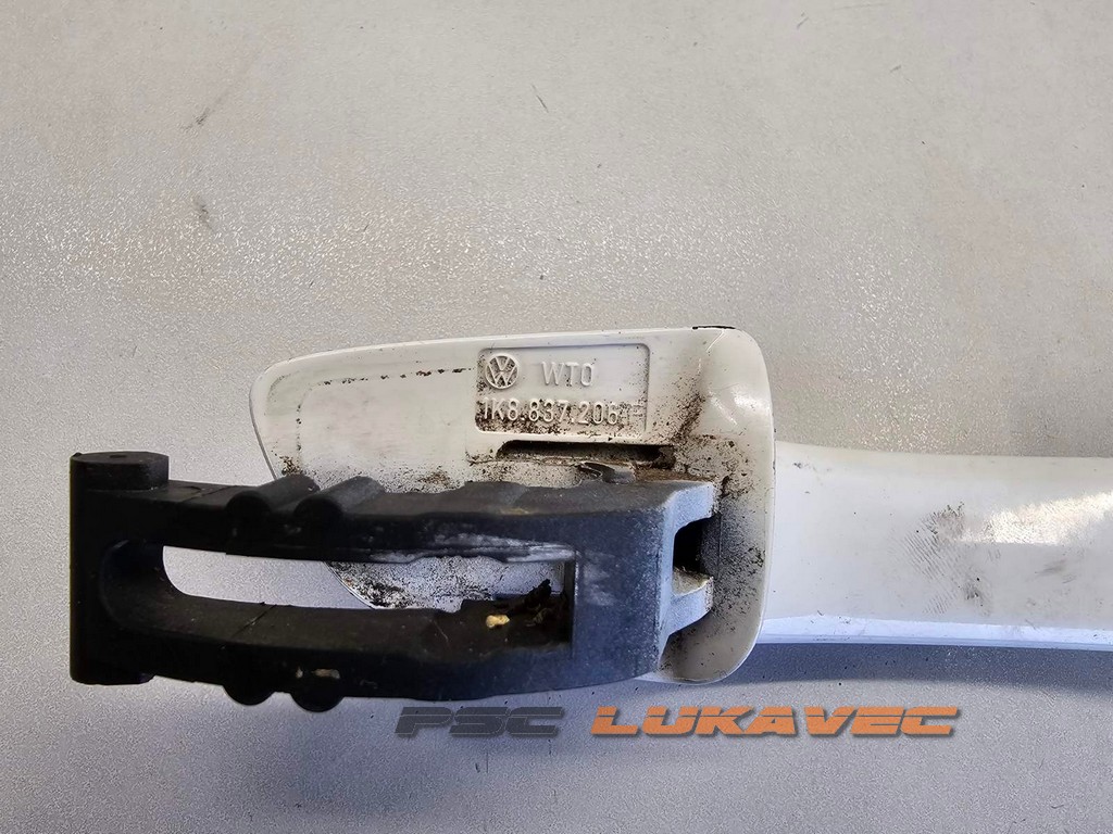 VW GOLF 6 KVAKA VRATA PREDNJA DESNA 1K8837206F