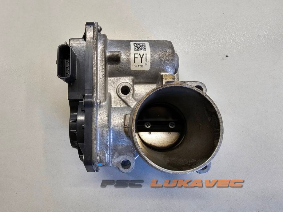 RENAUTL TWINGO III KLAPNA GASA 1.0 SCe RENAULT TWINGO III ZAKLOPKA GAS