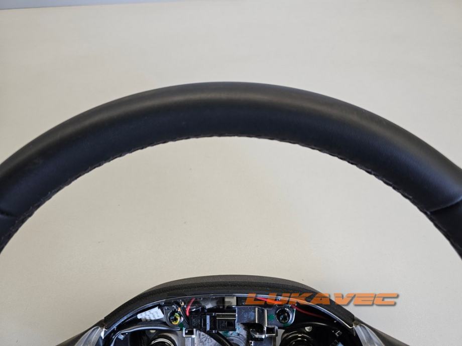 DACIA SANDERO VOLAN  DACIA SANDERO OBRUČ VOLANA