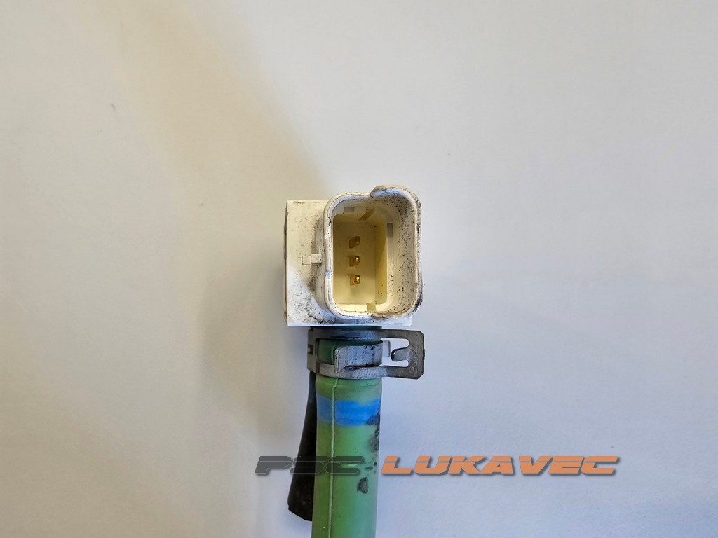 RENAULT KANGOO SENZOR TLAKA ISPUŠNIH PLINOVA 1.5 DCI 227701177R