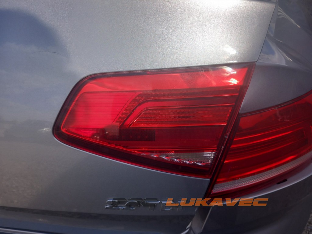 VW PASSAT B8 ZADNJE DESNO SVJETLO UNUTARNJE 2018.