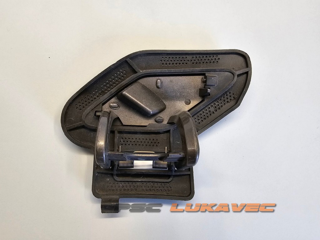MERCEDES B KLASA W246 POKLOPAC PERAČA FARA DESNI A2468850922