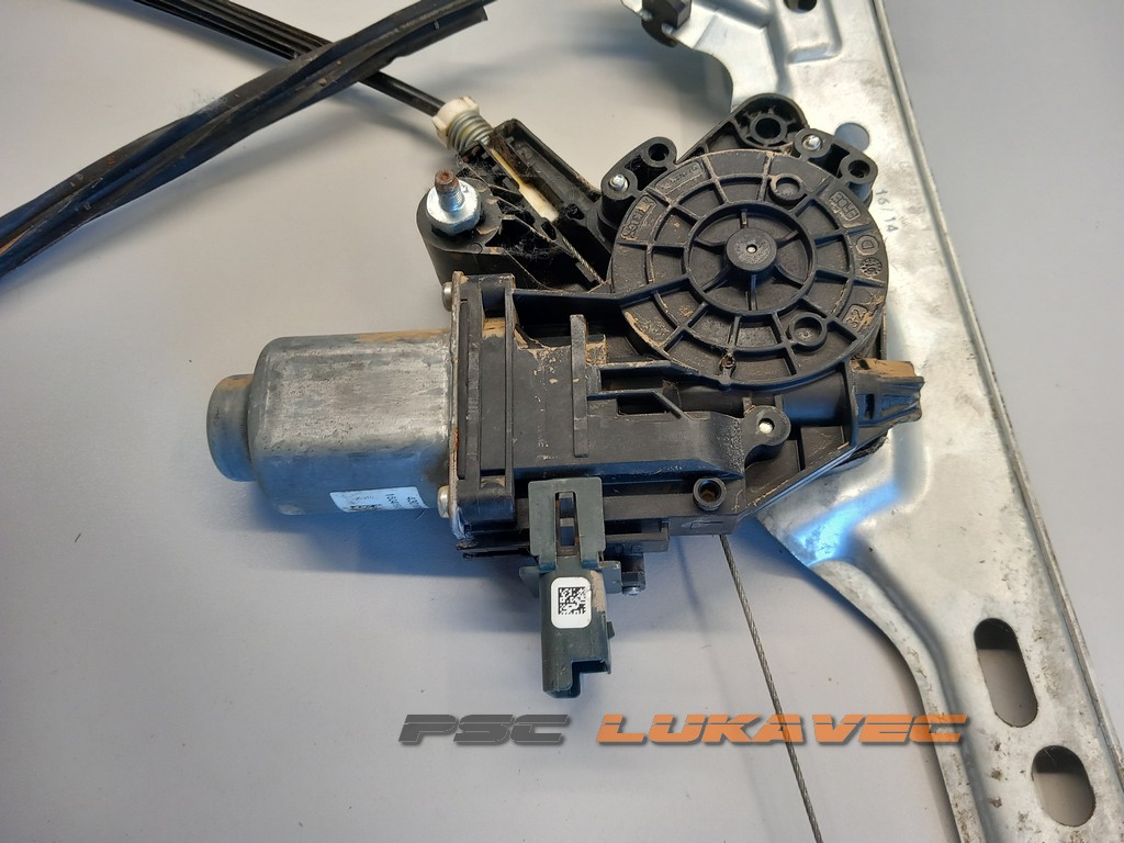 RENAULT TALISMAN PODIZAČ STAKLA PREDNJI LIJEVI 430106F0