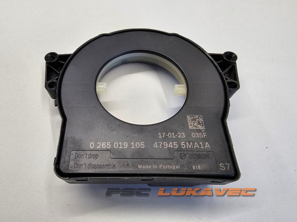 NISSAN JUKE SENZOR KUTA VOLANA 479455MA1A 0265019105