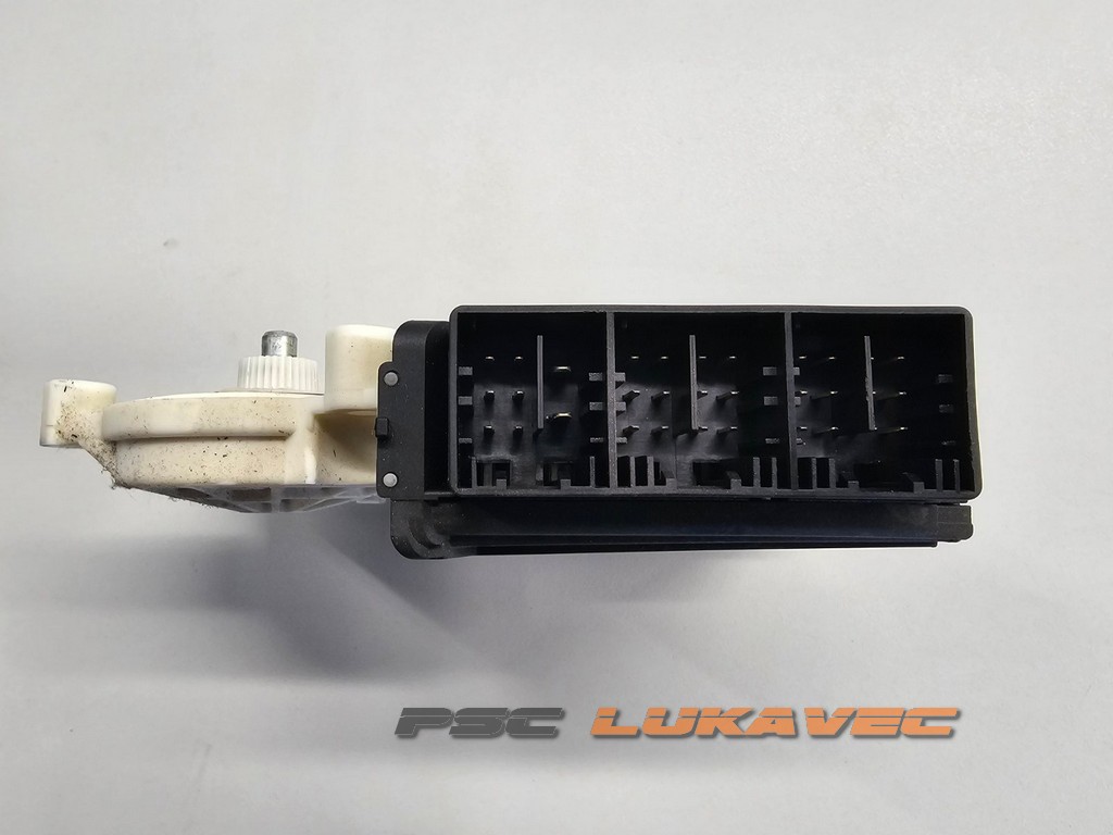 SEAT IBIZA PODIZAČ STAKLA PREDNJI LIJEVI 6Q2959802A