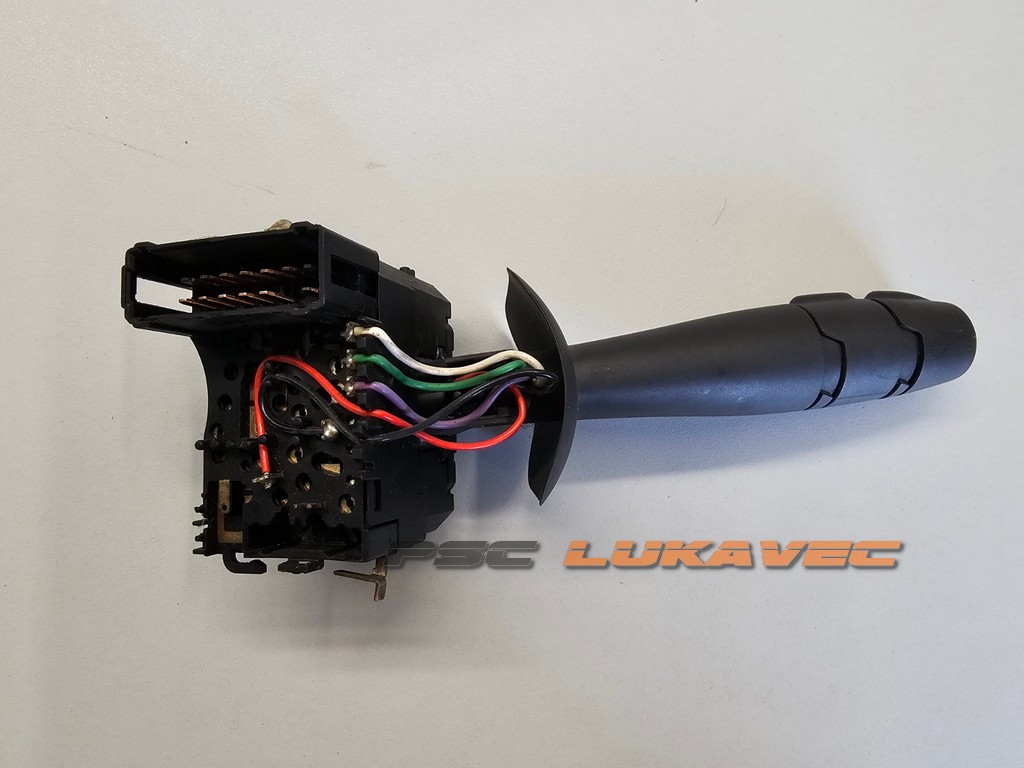 RENAULT TWINGO II RUČICA SVJETLA TWINGO PREKIDAČ ŽMIGAVACA 8200856010