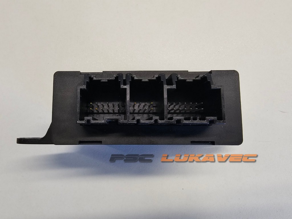 OPEL ASTRA K MODUL PARKING SENZORA 39014008