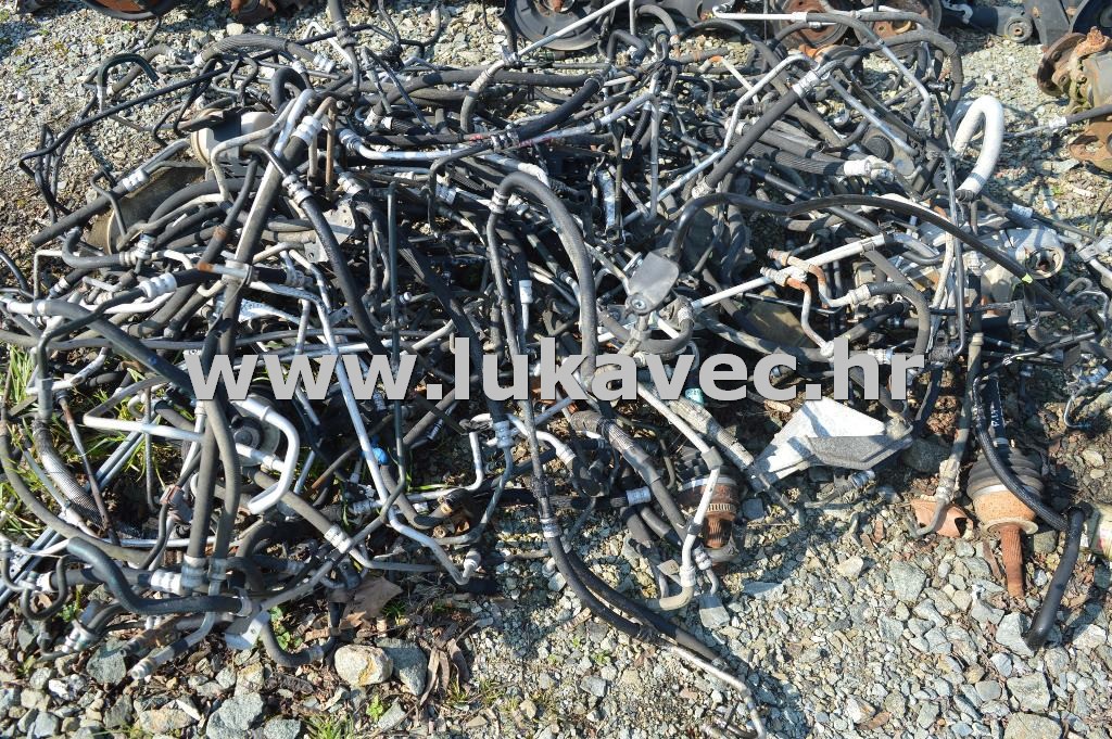 PEUGEOT RENAULT CITROEN CIJEVI SERVA.. LAJTUNG SERVA