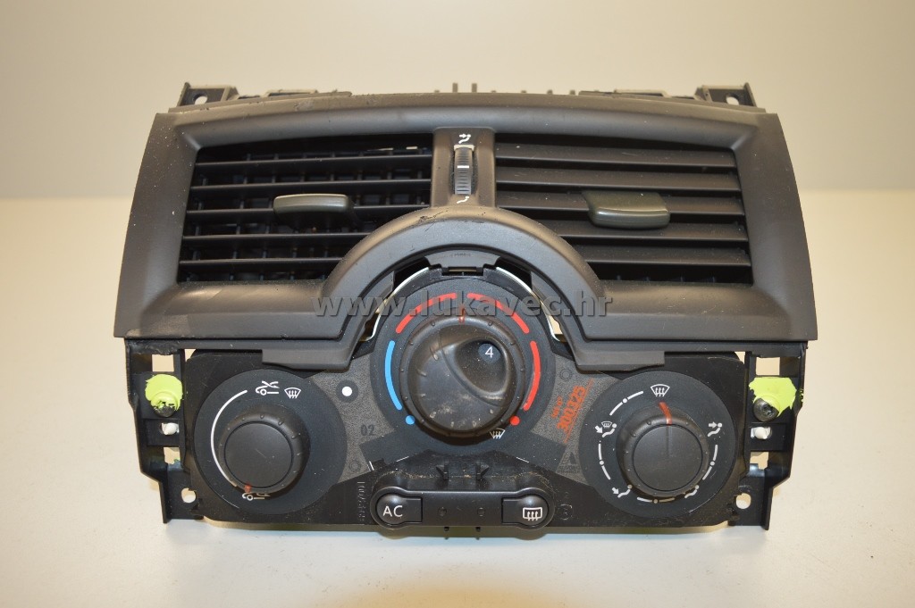 RENAULT MEGANE 2 UPRAVLJAČKA KONZOLA VENTILACIJE 69420001