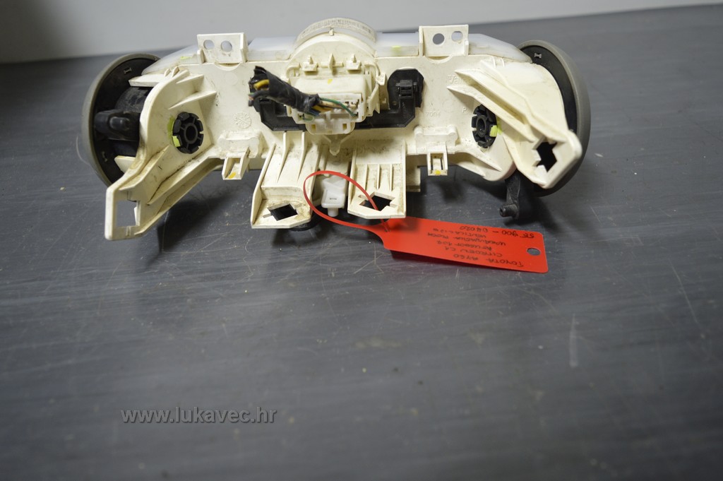 TOYOTA AYGO PREKIDAČI VENTILACIJE I KLIME 55900-0H020