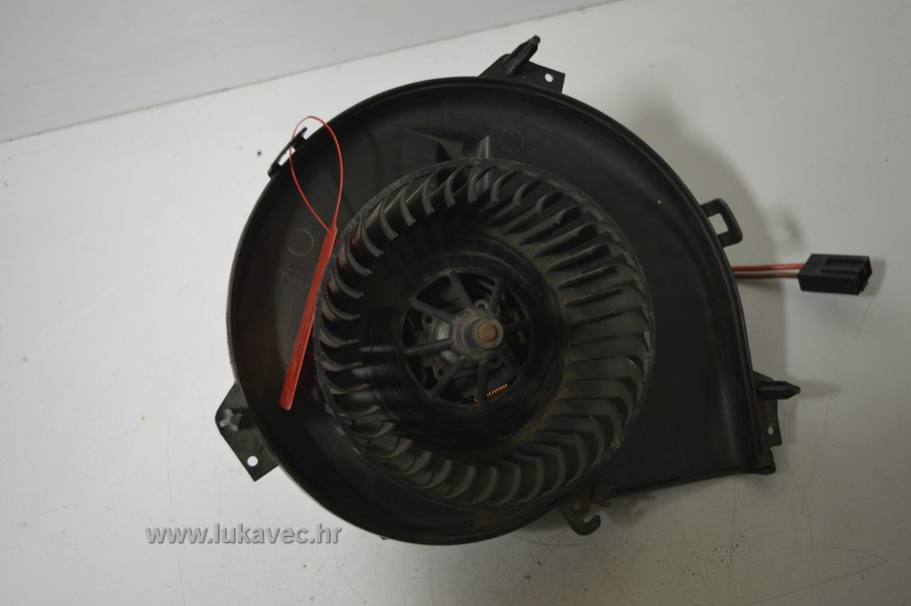 OPEL CORSA C VENTILATOR KABINE 006455C
