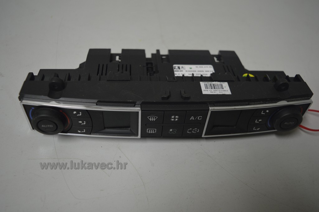 CITROEN C5 PREKIDAČI VENTILACIJE 96829415ZD 2010.