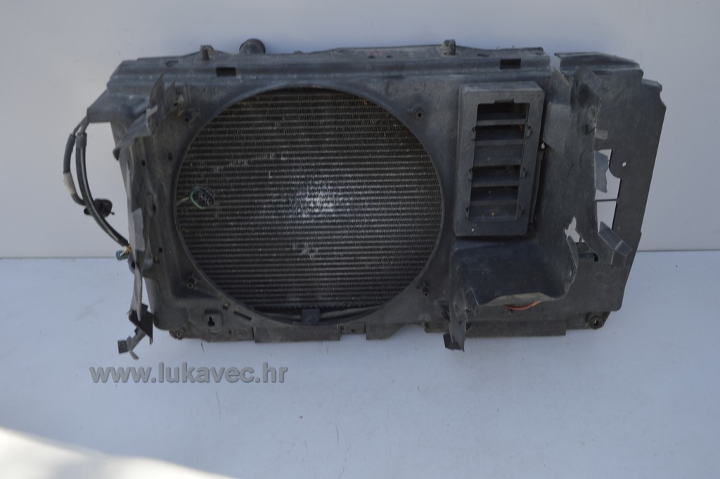 CITROEN XSARA HLADNJAK VODE 1.9d 9647421380
