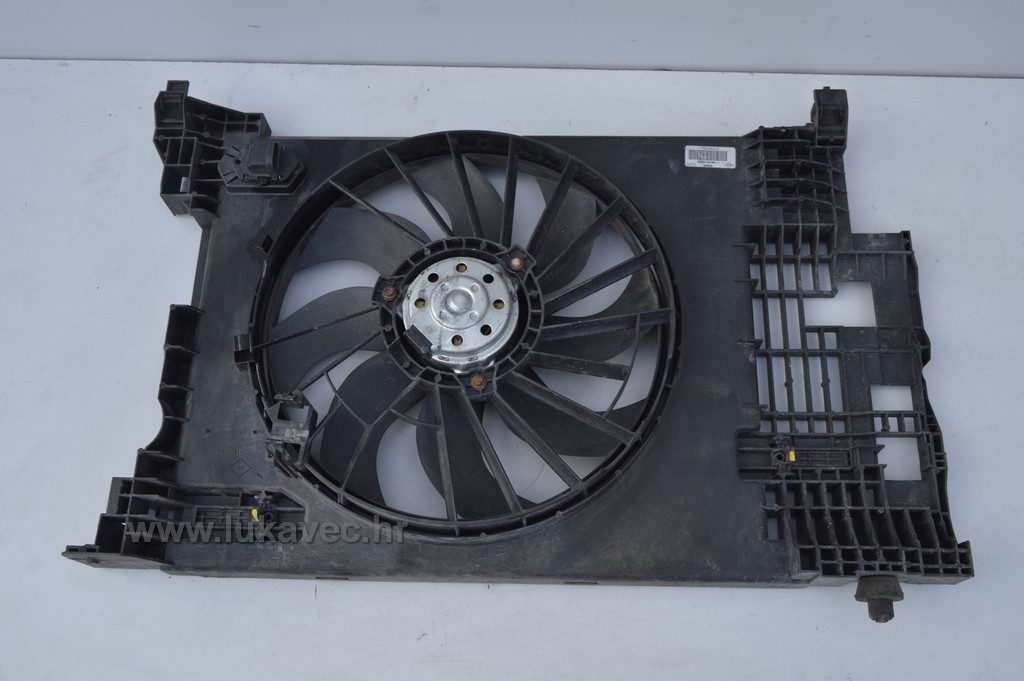 RENAULT MEGANE VENTILATOR HLADNJAKA MOTORA 2.0 DCI 8200718739