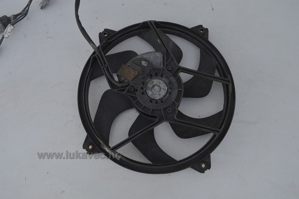 PEUGEOT 407 VENTILATOR HLADNJAKA 9653302780
