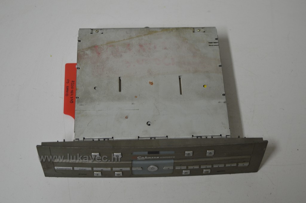 RENAULT VEL SATIS CD RADIO 8200064339 2003.