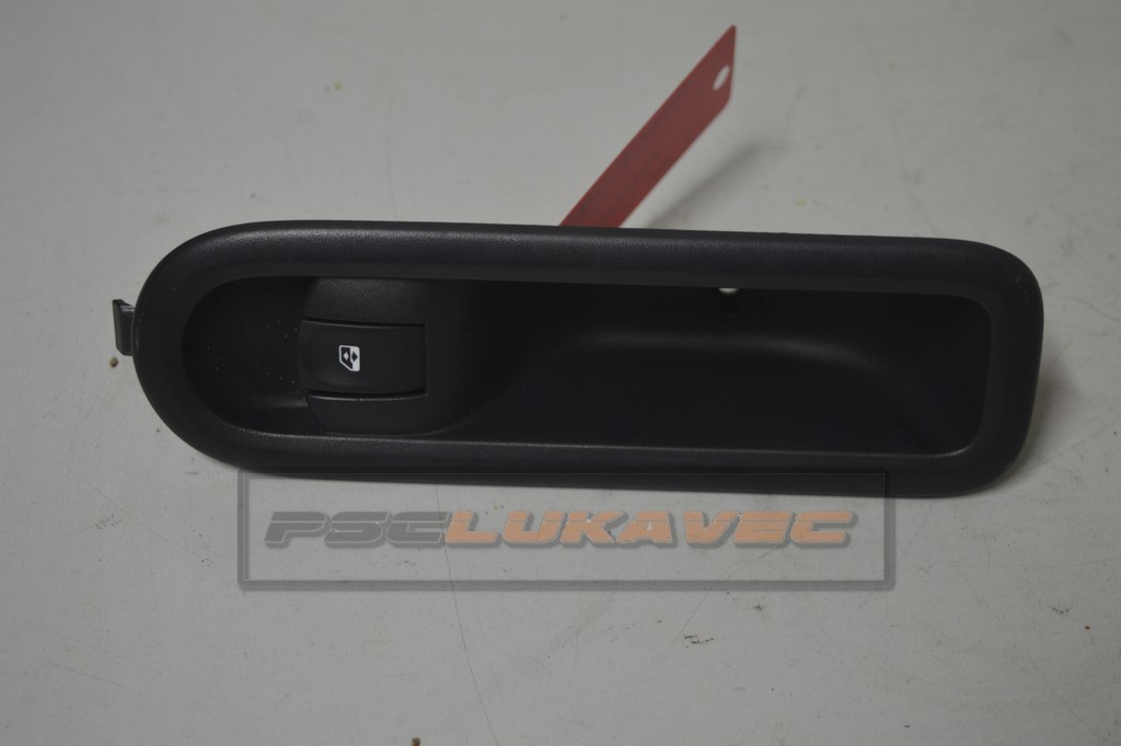 RENAULT TWINGO PREKIDAČ PODIZAČ PROZORA DESNI 8200356547 2009.