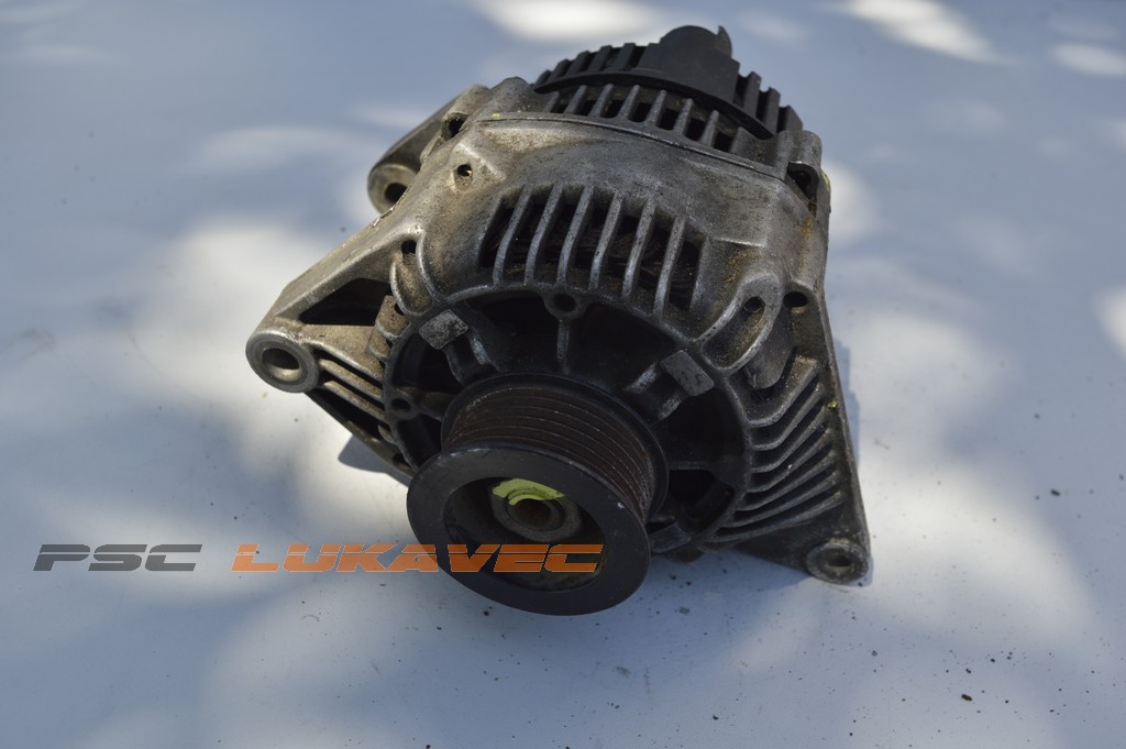 RENAULT LAGUNA ALTERNATOR 7700857075