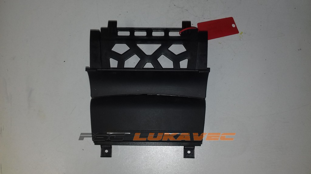 AUDI A3 PEPELJARA 8P0857951 2008.