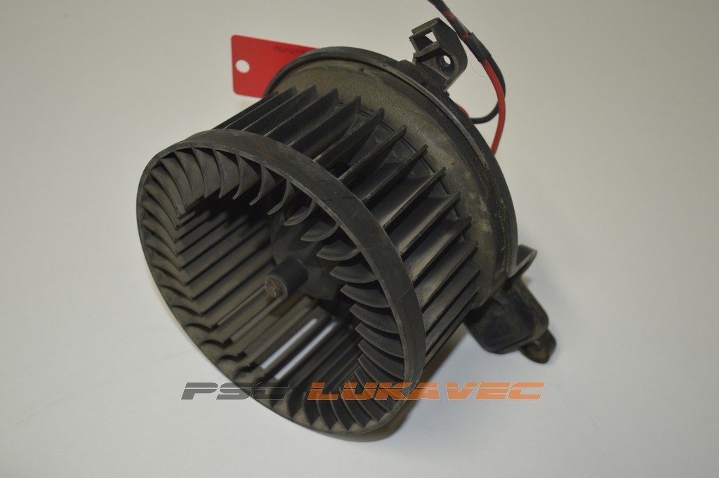 PEUGEOT PARTNER VENTILATOR KABINE 030666P VALEO 2003.