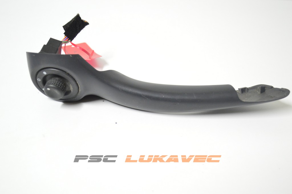 RENAULT CLIO 3 RUKOHVAT PREDNJA DESNA 8200316979 2008.