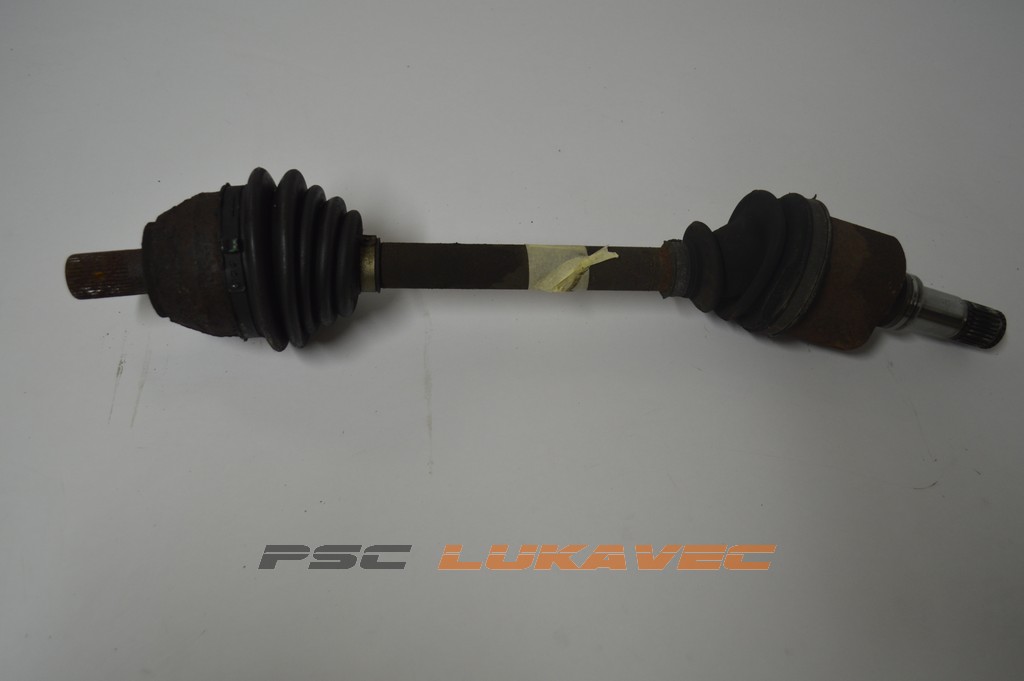 FORD FOCUS C-MAX LIJEVA POLUOSOVINA 1.6 TDCI 2006.