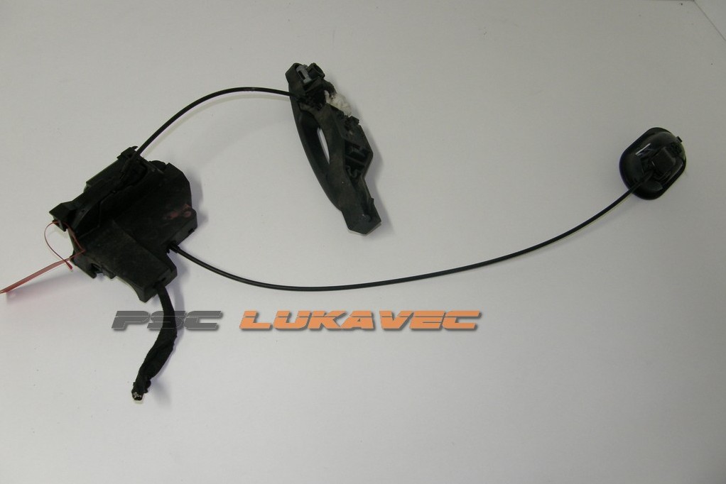 RENAULT CLIO 3 BRAVA VRATA DESNA 8200300127