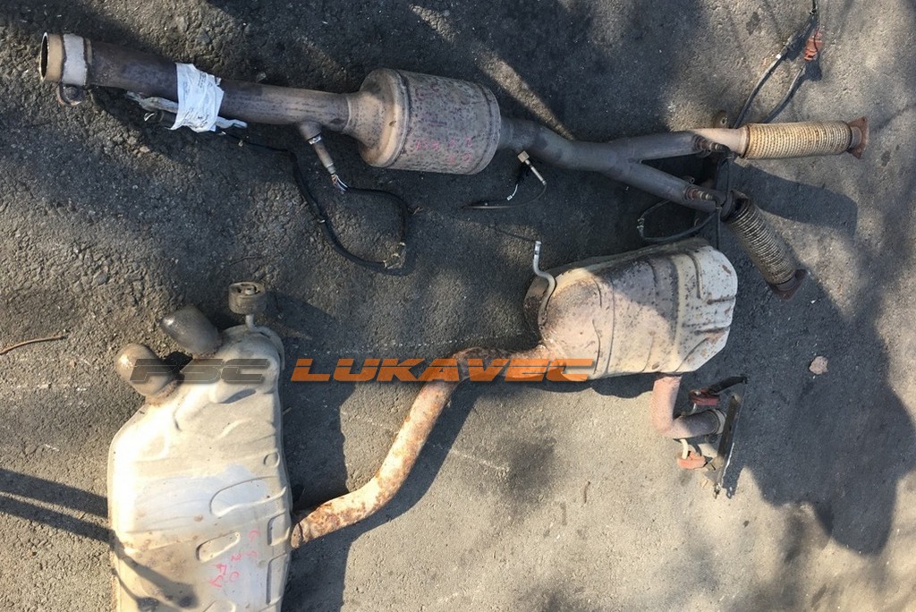 GOLF 5 ISPUŠNI SUSTAV 2.0 FSI GOLF 5 AUSPUH 2006.