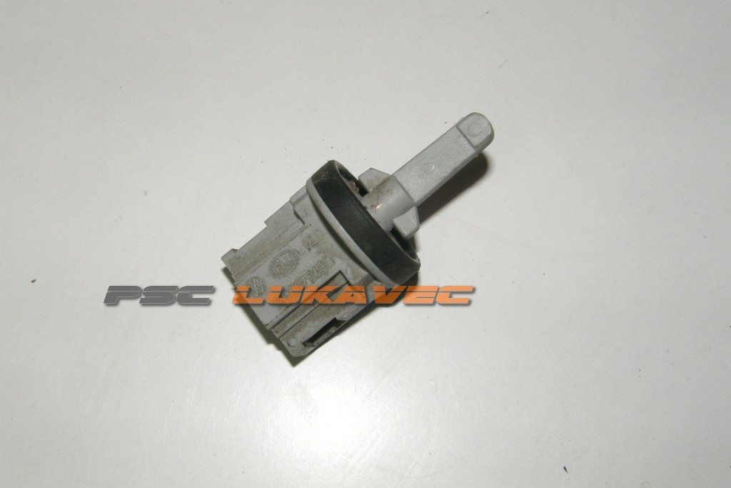 VW GOLF 5 SENZOR TEMPERATURE 2005.