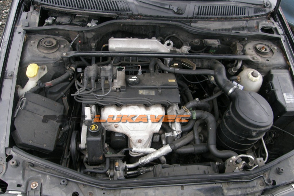RENAULT MEGANE 1 MOTOR 1.6E 1998.
