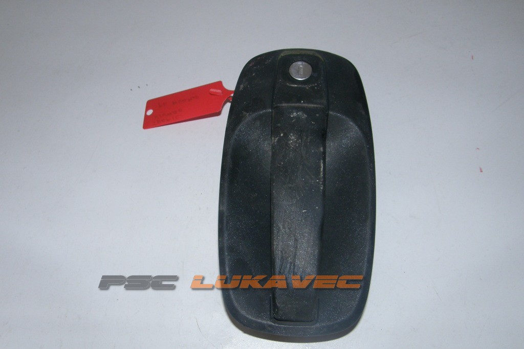 OPEL VIVARO KVAKA VRATA PL 8200170625 2005.