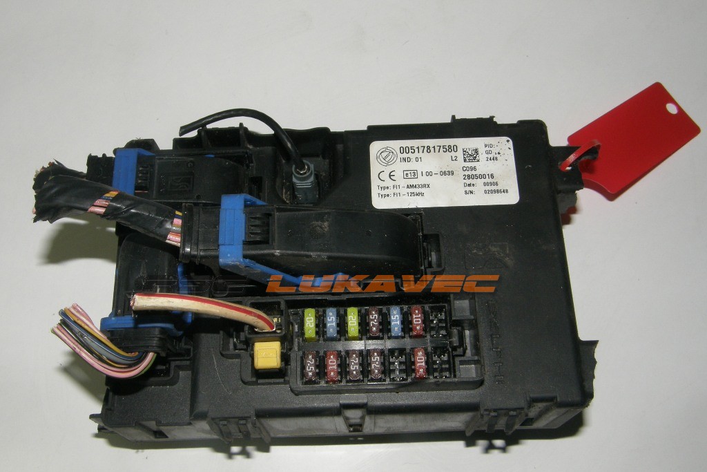 FIAT GRANDE PUNTO KUTIJA OSIGURAČA BSM BCM MODUL 00517817580