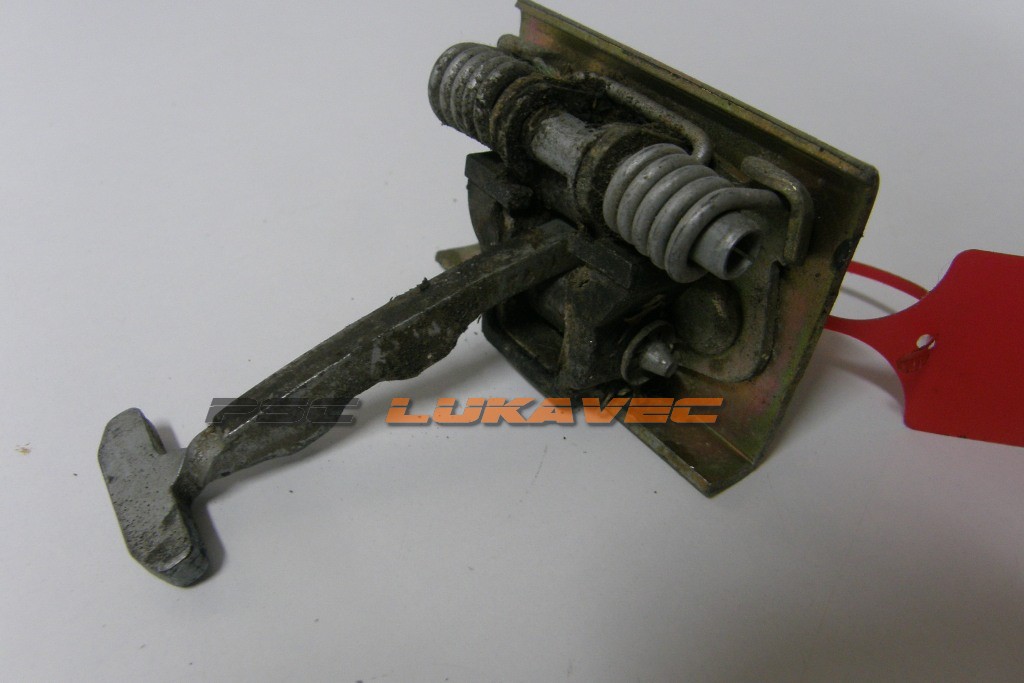 PEUGEOT 607 GRANIČNIK VRATA 607 ŠARKA VRATA PL 2005.