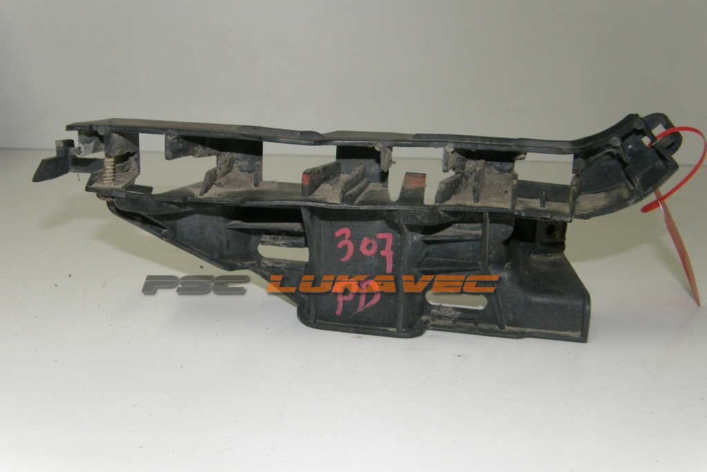 PEUGEOT 307 NOSAČ BRANIKA DESNI 9653427080