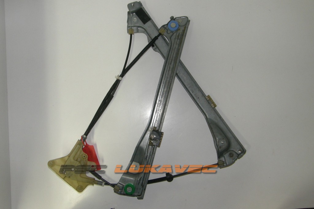 RENAULT LAGUNA 3 PODIZAČ STAKLA PREDNJI LIJEVI 807010002R 2009.