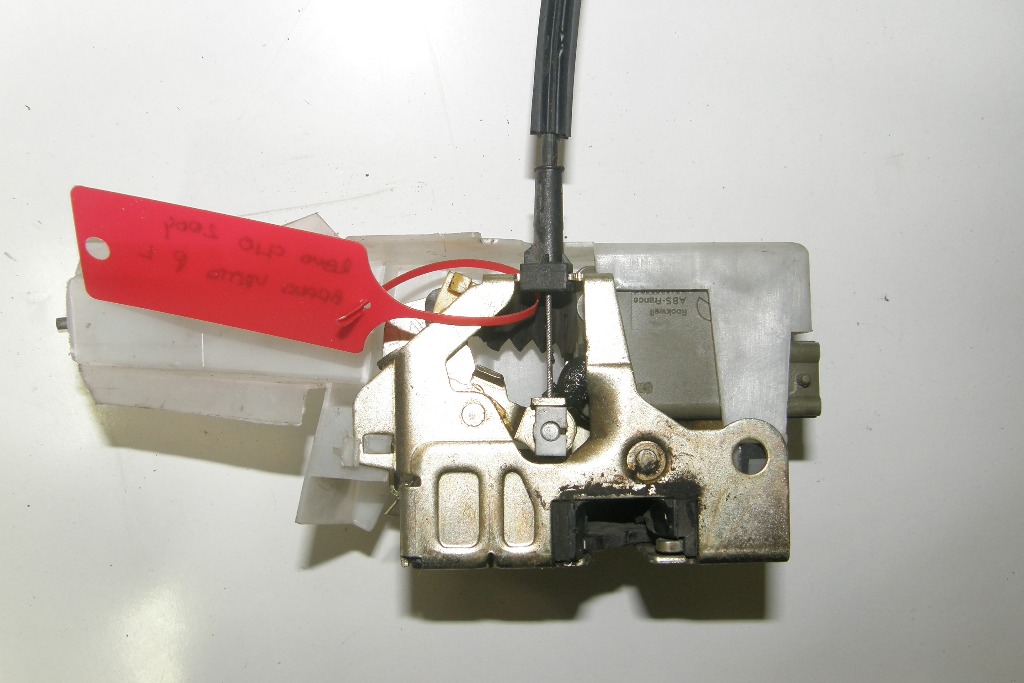 RENAULT CLIO 2 BRAVA PREDNJA LIJEVA 7701045304