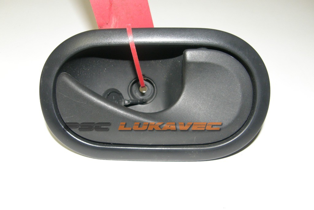 RENAULT CLIO 3 KVAKA VRATA DESNA 310580 2006.