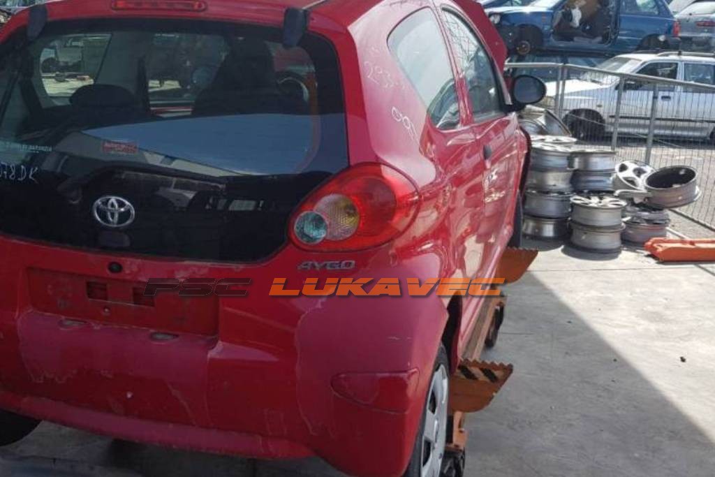 TOYOTA AYGO DIJELOVI KAROSERIJA TOYOTA AYGO DIJELOVI UNUTRAŠNJOST