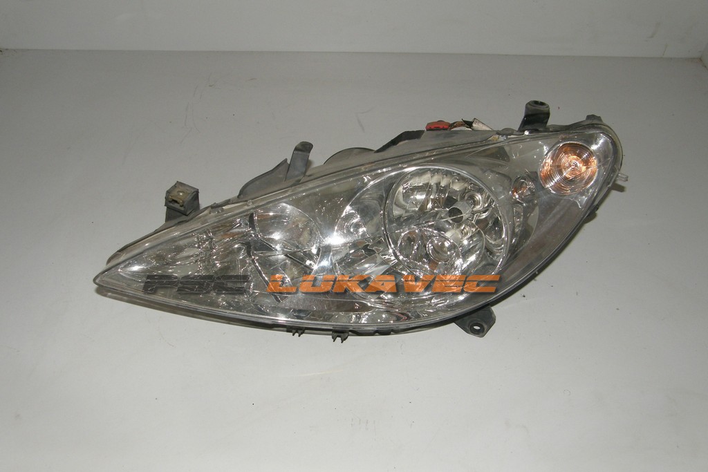 PEUGEOT 307 FAR LIJEVI