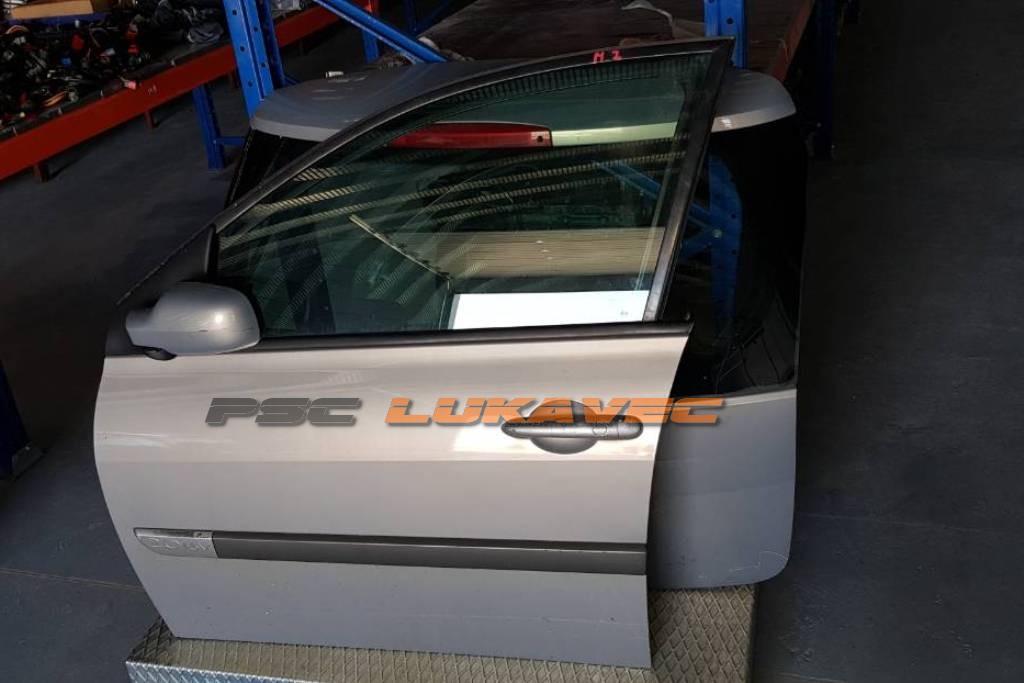 RENAULT MEGANE  VRATA 2005.