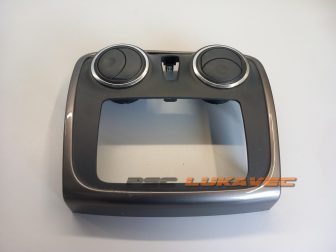 DACIA SANDERO II KONZOLA VENTILACIJE SANDERO II SREDIŠNJA BLENDA 68260