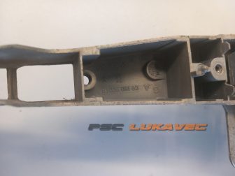 CITROEN C4 NOSAČ KVAKE VRATA PREDNJI LIJEVI 9682508180