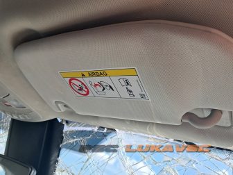 FORD S-MAX SJENILO DESNO S-MAX SUNCOBRAN 2021.
