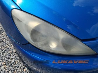 PEUGEOT 307 FAR DESNI 2005.